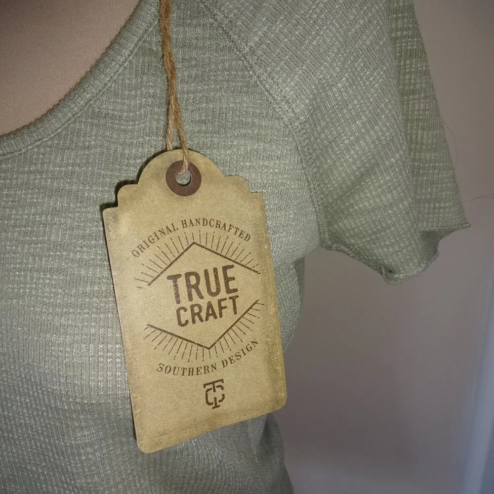 NWT New Womens Green True Craft Top Shirt L Short Sleeves - Picture 4 of 6